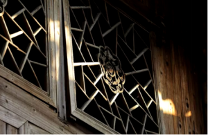 以雕花鏤空鋁單板重溫經(jīng)典   正一建材詮釋現(xiàn)代建筑藝術(shù)輝煌