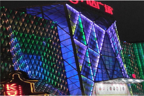 鋁單板廠家:鋁單板除了顏值高,它還有這些優(yōu)點!